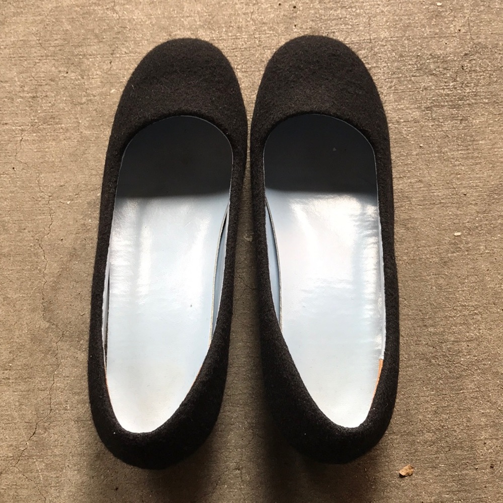 Black, block kitten heels